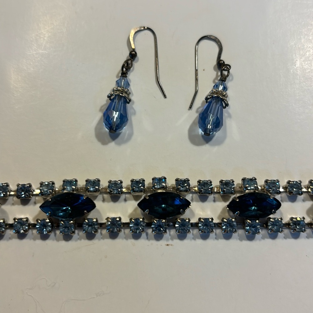 Vintage blue and silver fancy bracelet and earrings set